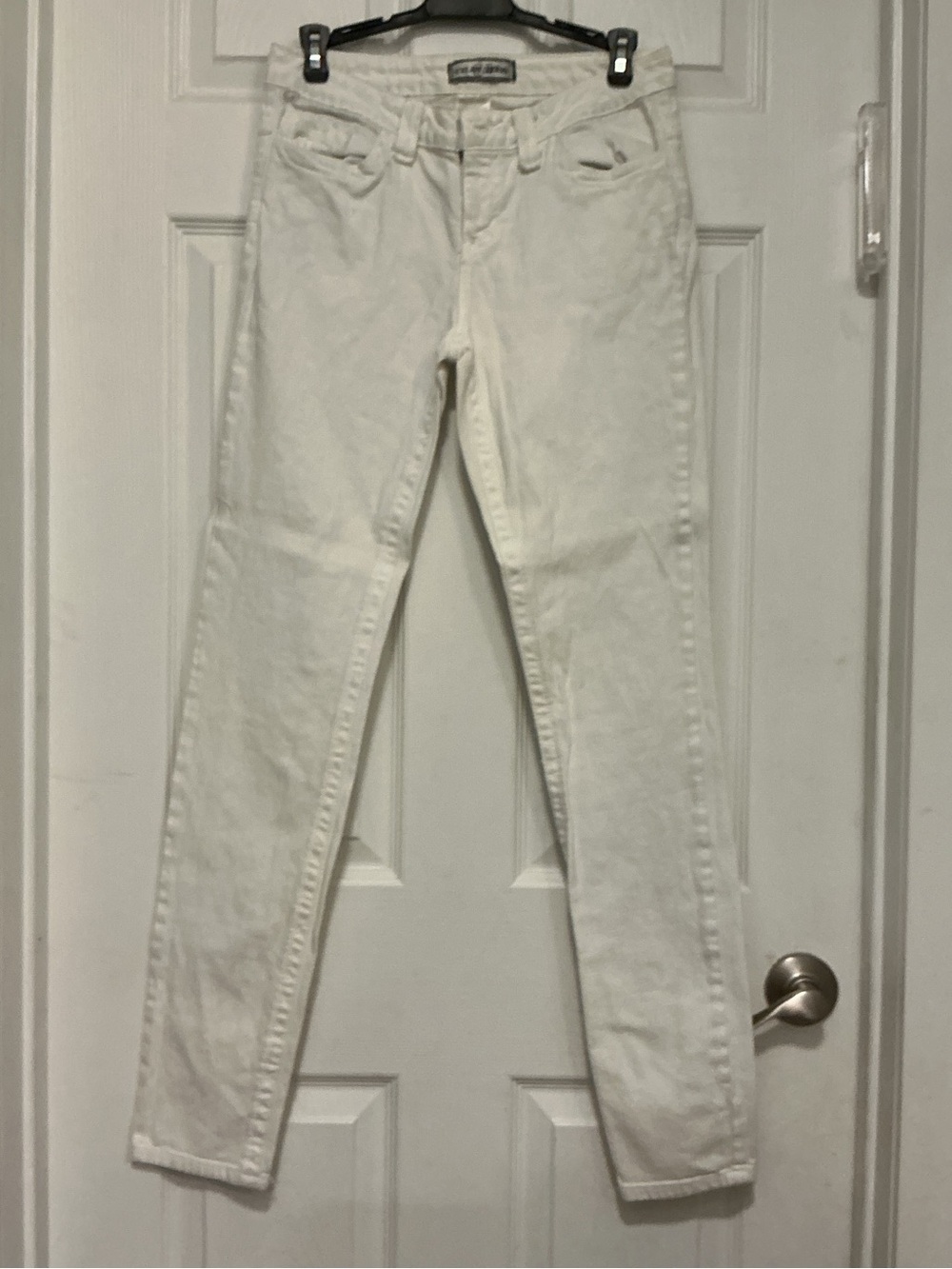 Cello Women’s Skinny Jeans in White